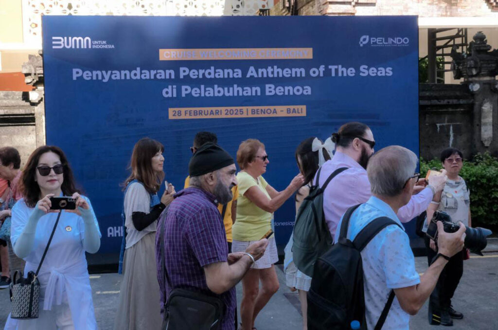 Kapal pesiar mewah Anthem of the Seas berlabuh di Bali dan Lombok, memperkuat posisi Indonesia sebagai destinasi wisata bahari dunia dengan infrastruktur dan kebijakan progresif yang mendukung.